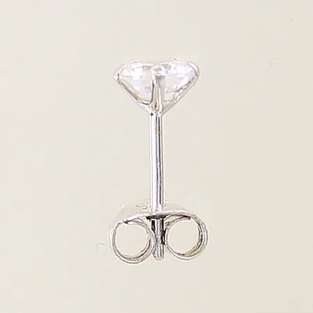 Udda örhänge med vit sten Ø5,2mm, snurrebuss i silver 925/1000, vitguld 18K Vikt: 0,4 g