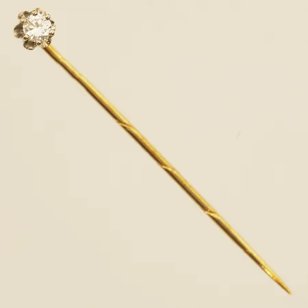 Kravattnål med diamant ca 0,10ct 43mm fattning i vitguld 18K Vikt: 0,8 g