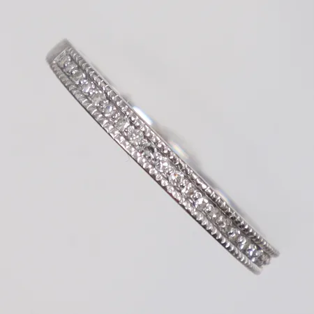 Ring vitguld med 19 diamanter ca 0,005ct, stl 15½ bredd 1-2mm, Guldfynd, 18K 1,3g