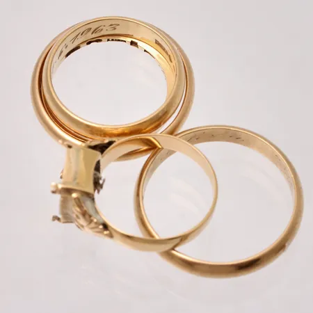Diverse defekt guld, 18K, 18,17g.