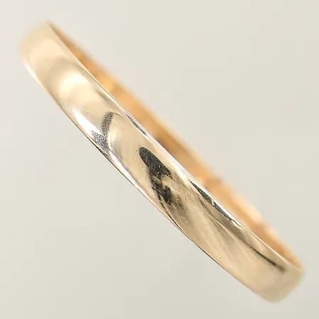 Armring Ø63mm bredd 7,2mm något skev, repig 14K Vikt: 22,9 g