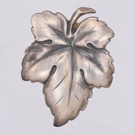 Brosch lönnlöv 41mm, 835/1000 silver Vikt: 4 g