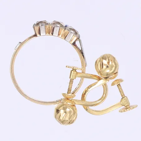 Diverse guld defekt 18K Bruttovikt: 3,5g Vikt: 3,5 g