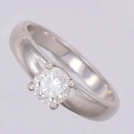 Ring kubic zirconia stl:17¾, 925/1000 silver Vikt: 3,4 g