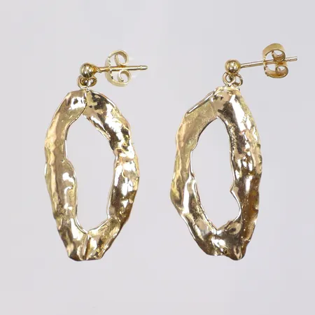 Ett par örhängen, 40x17mm, 14K Vikt: 4 g