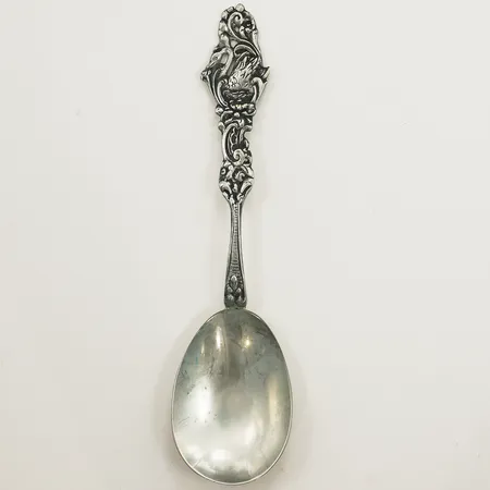 Uppläggningssked rokokostil längd 17,5cm år 1960 silver 830/1000 Vikt: 30,6 g