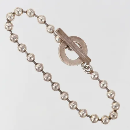 Armband Gucci med kulor längd 19cm bredd 5mm Silver 925/1000. Vikt: 15,1 g