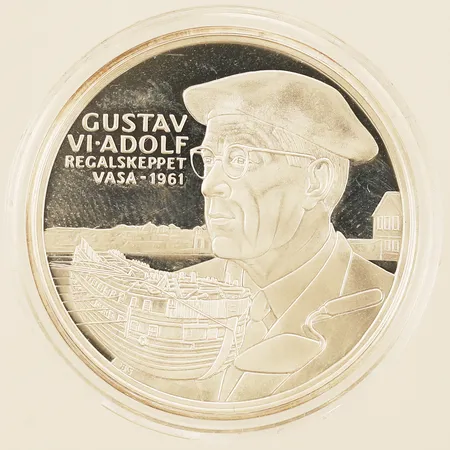 Mynt Gustav VI Adolf Regalskeppet Vasa 1961 Ø36mm Kungariket Sverige plastetui silver 925/1000 Vikt: 27,5 g