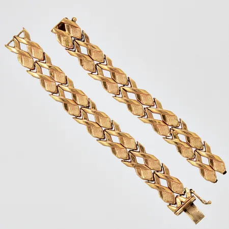 Armband trasigt 18K Vikt: 17,7 g