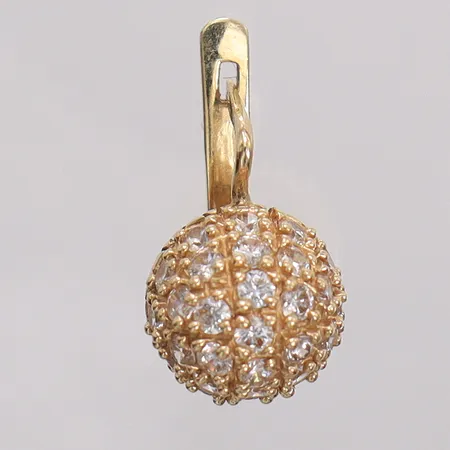 Udda örhänge med stenar, höjd 17mm bredd 12mm, 14K Vikt: 4,2 g
