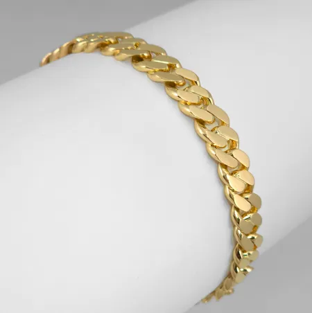 Armband Pansar i 14K guld, massiv modell, längd knäppt 19,5 cm, bredd 8 mm, tjocklek 2 mm Vikt: 33 g