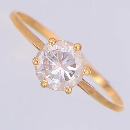 Ring vit sten Ø7,9mm stl:19½ bredd 1,1mm, 18K Vikt: 1,7 g