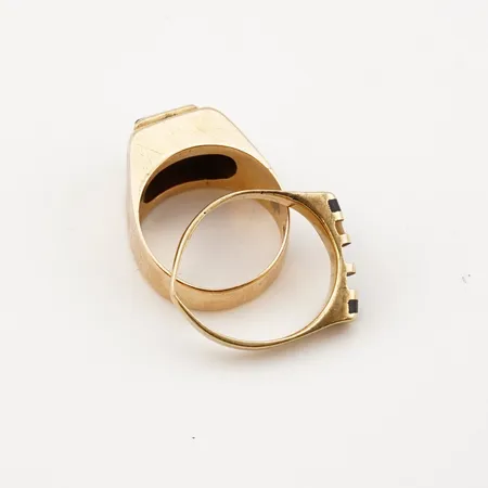Diverse guld, 18k Vikt: 6 g