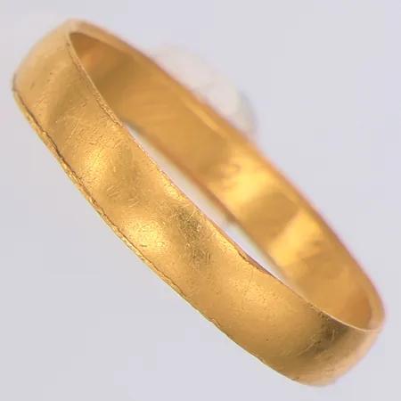 Ring slät stl:19, repor, gravyr, 23K Vikt: 2,9 g