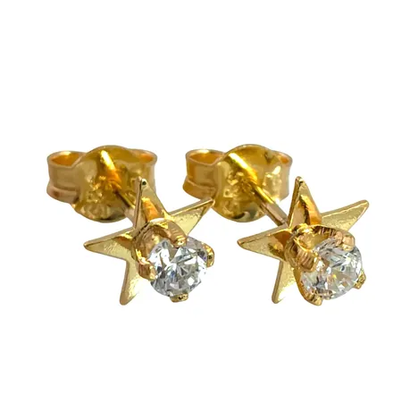 Örhängen Stjärnor i 14K guld, vita stenar, storlek 6,5 x 7 mm, originalploppar, fint skick, stenar utan anmärkning Vikt: 0,8 g