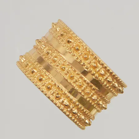 Ring stl:17,5 bredd:13mm 21K 8,1g.