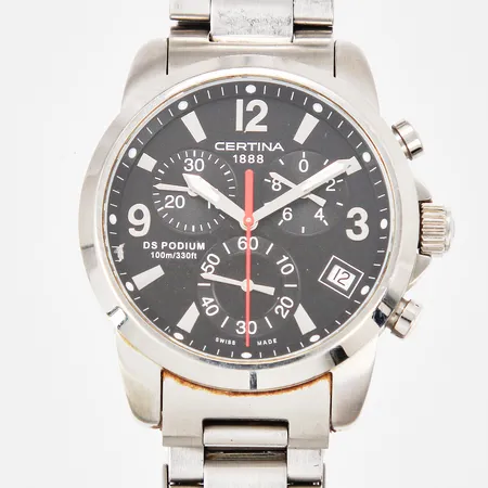 Herrur Certina DS Podium quartz datum kronograf stål Ø ca 41mm stållänk referensnummer 536.7129.42.66 serienummer SKM-BC-17259 repor på bakboett/länk inga tillbehör