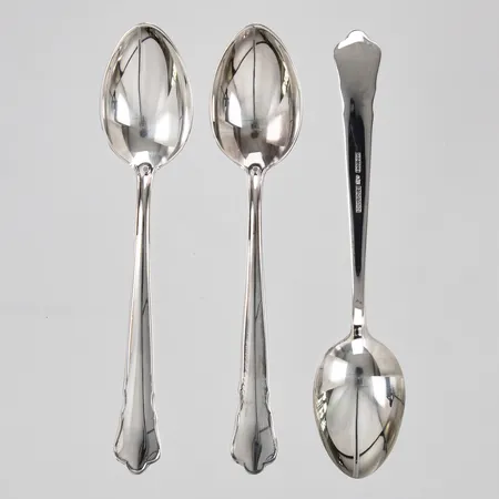 Tre kaffeskedar modell Chippendale längd: ca 12cm 830/1000 silver  Vikt: 42,3 g