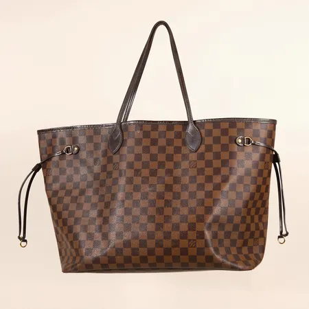 Väska Louis Vuitton Neverfull GM, Damiani Ebene canvas med beslag i gulmetall, 55x32x19cm, serie-nr: FL4166, Frankrike 2016, tillhörande pochette 24,5x15,5x0,5cm, fläckar invändigt, ställvis hårt slitage.