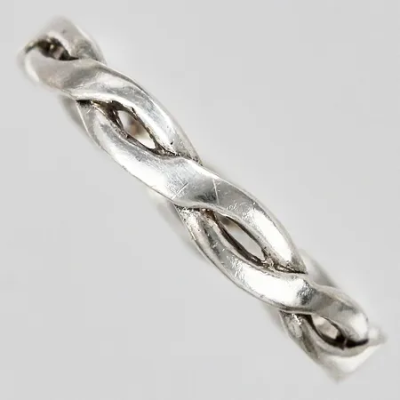 Ring stl: ca 16¾ bredd: ca 3mm 925/1000 silver  Vikt: 1,4 g