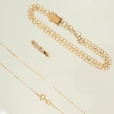 Diverse guld, armband x-länk, ring, halskedja, defekt/av 18K Vikt: 7 g