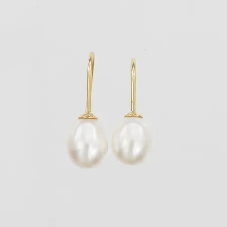 Örhängen med odlade pärlor Ø9x6mm, längd 20mm, 18K Vikt: 1,6 g