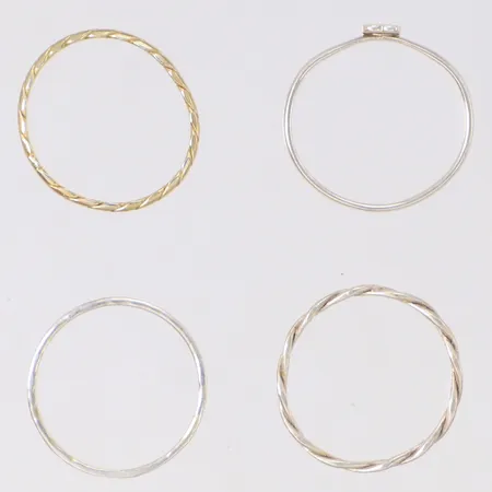 4 Ringar stl:17¼-18, 1 ring med sliten förgyllning, vinda, 925/1000 silver Vikt: 3,6 g