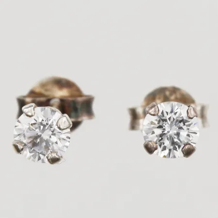 Örhängen med vita stenar Ø4mm, silver 925/1000 Vikt: 0,6 g