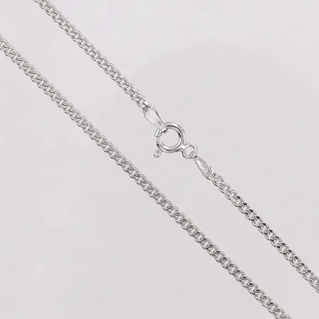 Kedja Pansar längd ca 38cm, bredd 2,5mm, rodiumpläterad. 925/1000 silver Vikt: 5 g