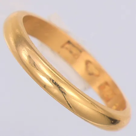Ring slät stl:19¼, gravyr, 20K Vikt: 5,9 g