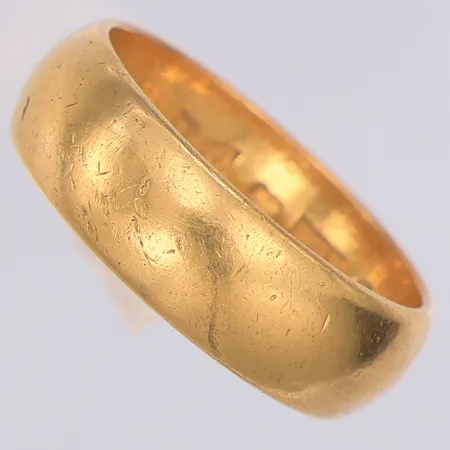 Ring slät stl: 17¼ Johanssons Guldsmedsaffär 1919, gravyr, 23K Vikt: 7,9 g