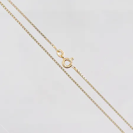 Kedja Venezia längd 38cm bredd 1,1mm 18K Vikt: 4,1 g