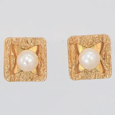 Örhängen odlade pärlor ca Ø3,8mm, saknar snurrebussar, 18K Vikt: 1,4 g