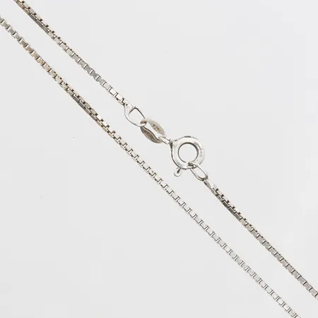 Kedja Venezia längd 45,5cm, bredd 1,5mm, silver 925/1000 Vikt: 3,7 g