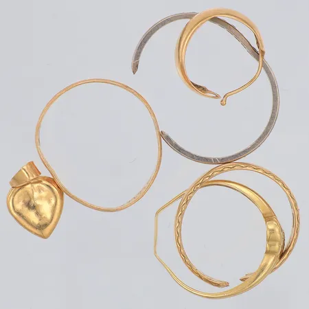 Diverse defekt guld, delvis diamanter, 18K Vikt: 9,2 g