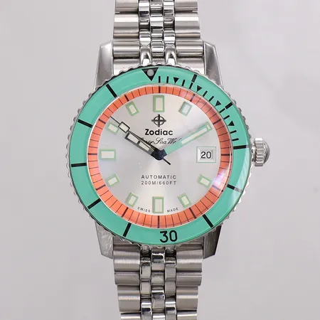 Herrur Zodiac Super Sea Wolf 200m, stål, automatisk, 40mm, ref Z09269, serienr 50293, datum, stålarmband, manual Fredmansur 2023. box, ytterkartong.
