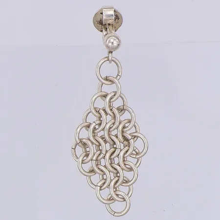 Udda örhänge länkat längd 30mm bredd 13mm, silver 925/1000 Vikt: 1,9 g