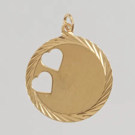 Hänge 2,3cm graverad 18K 1,6g.