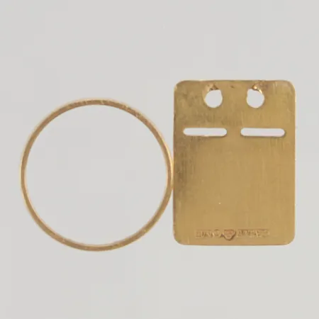 Parti guld graverat 18K 5,8g.