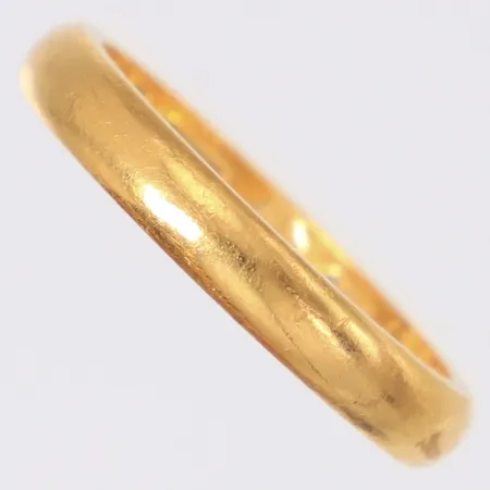 Ring slät stl:18, bredd 3,3mm, gravyr, 23K Vikt: 6 g