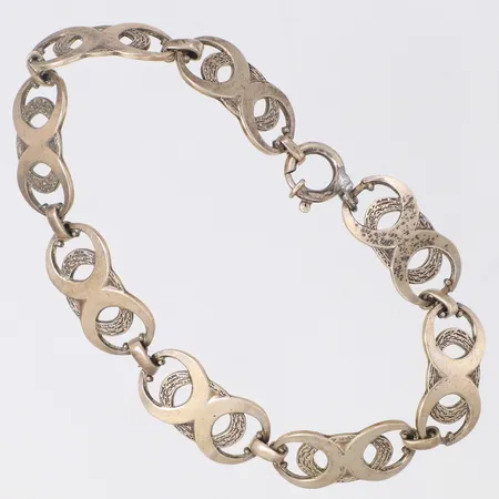 Armband defekt vid lås, 18cm, bredd 11mm, Karl Laine, 835/1000 silver Vikt: 11,9 g