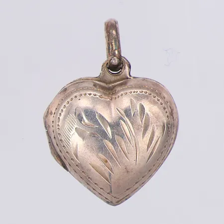 Hänge / medaljong hjärta mönstrad 22mm, NF, silver 925/1000 Vikt: 2,1 g