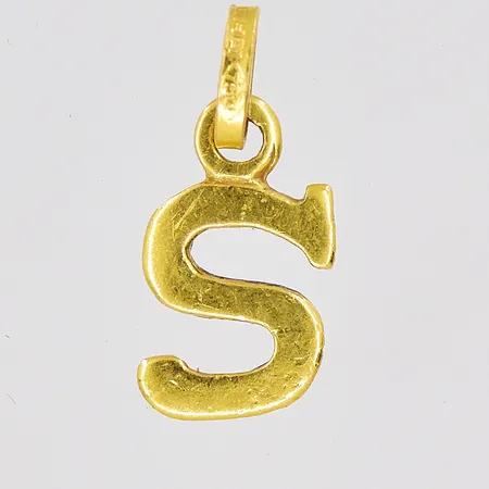 Hänge S längd 17mm inklusive ögla 18K Vikt: 0,8 g