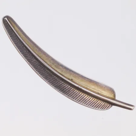 Brosch blad Borgila model, längd 60mm, bredd 10mm, Stockholm år 1959, 925/1000 silver Vikt: 6,7 g