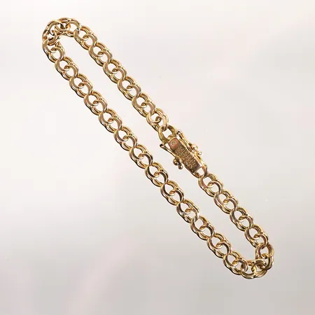 Armband bismark längd 17cm bredd 4,5mm 18k 5,9g Vikt: 4,5 g