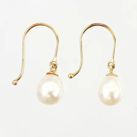 Örhängen med pärla ca 22x6mm, 18K, bruttovikt: 1,5 gram Vikt: 0 g