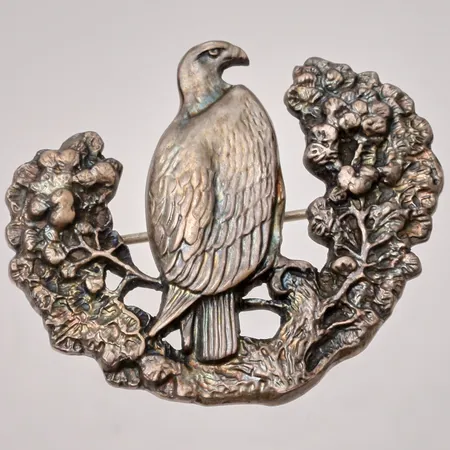 Brosch fågel, längd ca 39mm, bredd ca 33mm, silver 830/1000, 17,1g. 