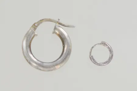 Singel örhängen silver 925/1000 Vikt: 1,4 g