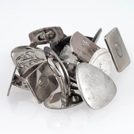 Diverse graverat silver 813 - 925/1000 49,6g Vikt: 49,6 g