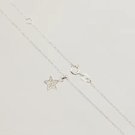 Kedja 41,5cm bredd 0,9mm hänge med vita stenar 8,1mm 925/1000 silver  Vikt: 1,2 g
